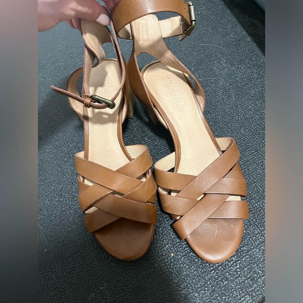 Madewell size 8 sandals